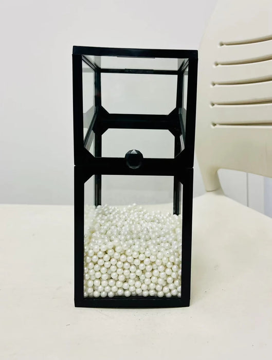 帶塑料珍珠的化妝刷收納盒，方形，玻璃材質