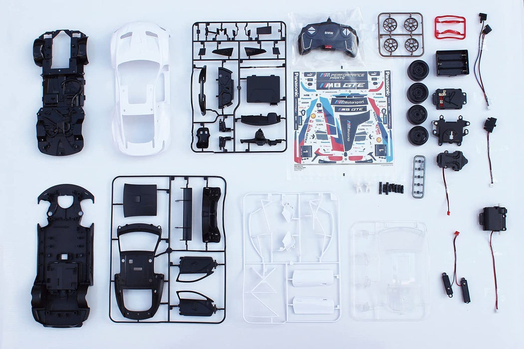Building Kit, Rastar 1:18 BMW M8 GTE DIY Building Kit with Remote Control, 74pcs